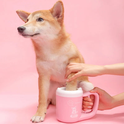 Portable pet paw cleaner cup – Quick & gentle paw washing On-the-Go!