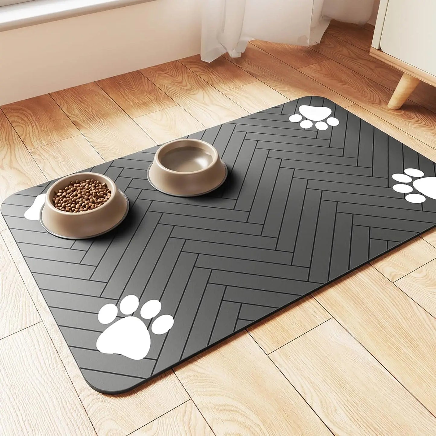 Waterproof & ultra-absorbent pet feeding mat – Keep mealtime clean & comfortable
